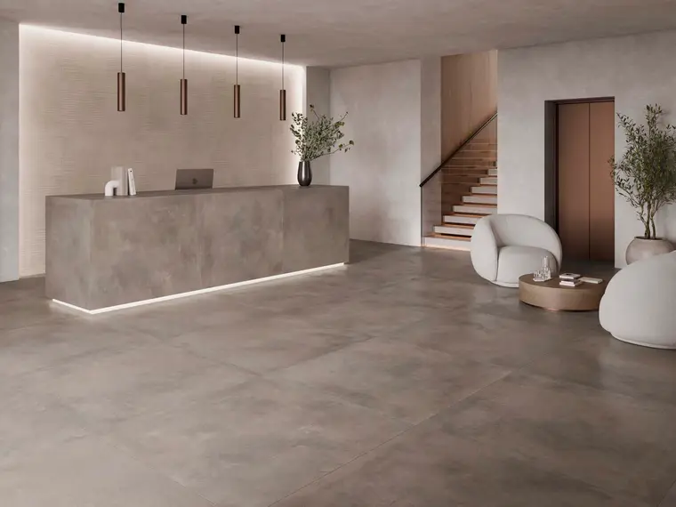 Geotiles ESSENCE — πορσελανάτο πλακάκι με όψη τσιμέντου, για εσωτερικούς και εξωτερικούς χώρους