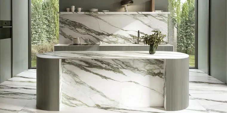 Italgraniti Calacatta Green — πορσελανάτο πλακάκι με όψη μαρμάρου