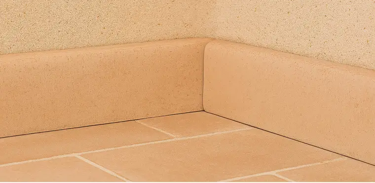 Maora Ceramica Romo skirting board — κεραμικό πλακάκι κόκκινης πάστας με διακοσμητικό σχέδιο