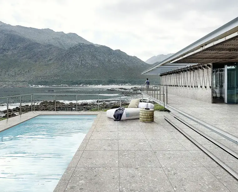 Marazzi Mystone Ceppo di Gré20 — πορσελανάτο πλακάκι δαπέδου με όψη πέτρας, για εσωτερικούς και εξωτερικούς χώρους