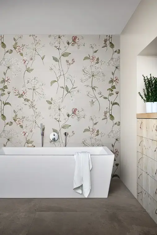 Marazzi White Deco — πλακάκι τοίχου με διακοσμητικό σχέδιο