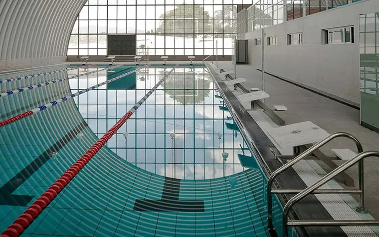 Πλακάκια Rosa Gres Aqua — πορσελανάτο, μονόχρωμο, αντιολισθητικό, 24,4×49,4 cm