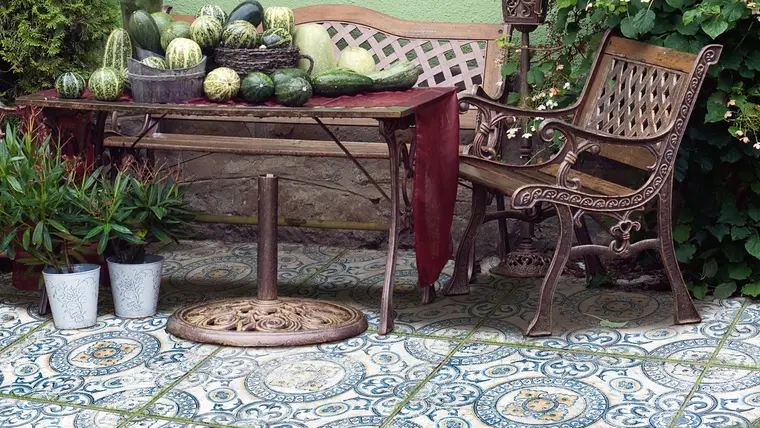 Tuscania Frühling Dekore FP2 — πορσελανάτο πλακάκι δαπέδου με διακοσμητικό σχέδιο, για εσωτερικούς και εξωτερικούς χώρους