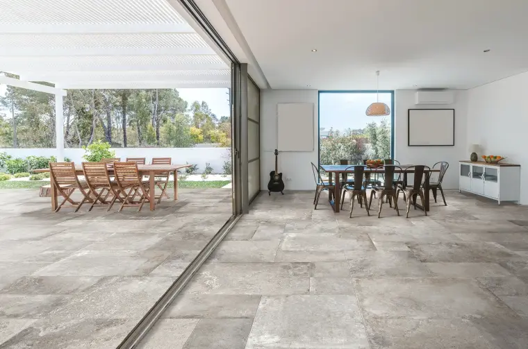 Xclusive Ceramica Salento — ολόμαζο πορσελανάτο πλακάκι δαπέδου και τοίχου με όψη πέτρας, για εσωτερικούς και εξωτερικούς χώρους